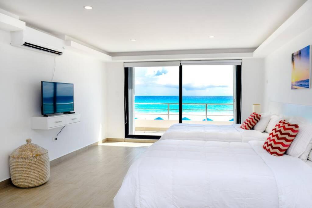 Villas Marlin 108, A Pie De Playa, Albercas, Jacuzi, Ubicacion Inmejorable Cancun Exterior photo