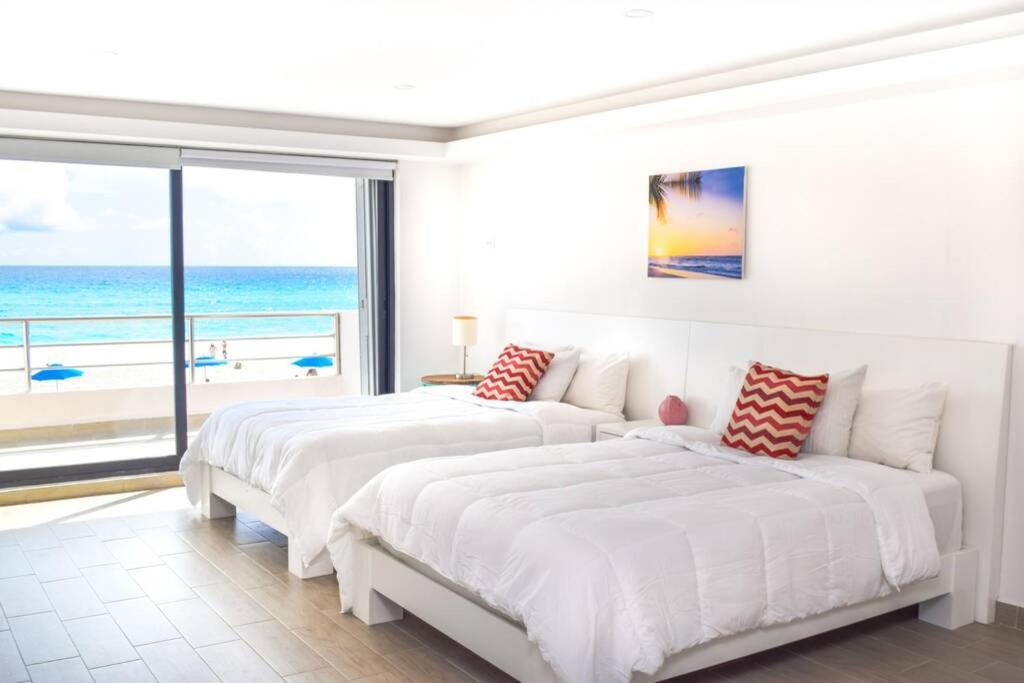 Villas Marlin 108, A Pie De Playa, Albercas, Jacuzi, Ubicacion Inmejorable Cancun Exterior photo